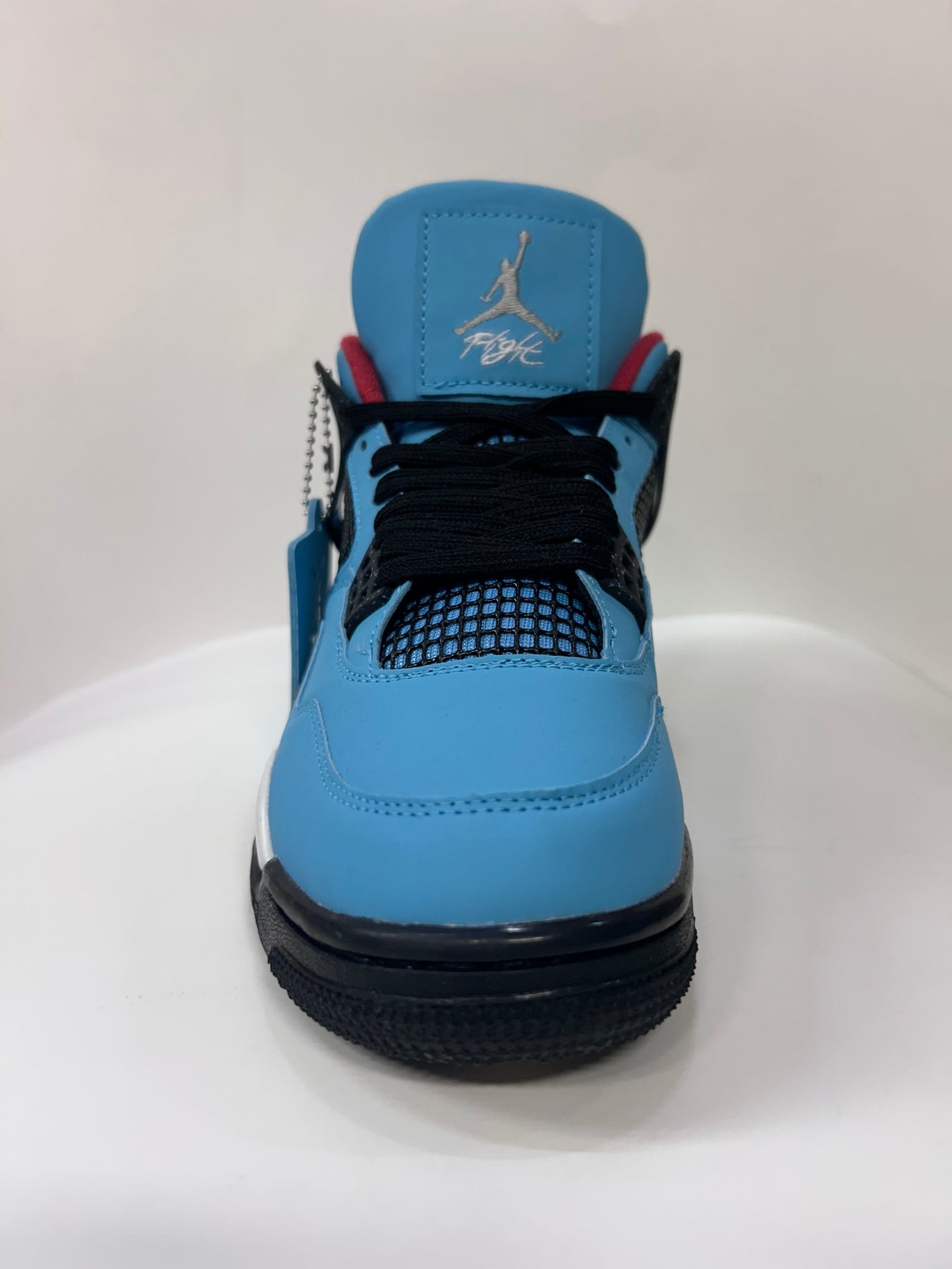Travis Scott Jordan 4’s