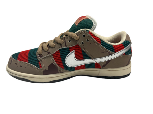 Nike SB Dunk Low Freddy Krueger